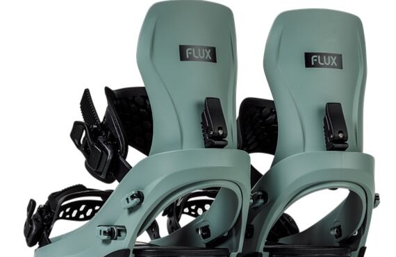 ターンが変わる。FLUX CVが開く新しいカービングの世界