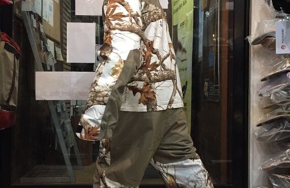 この冬はツナギで決まり！エアブラスターのスノーボードウェアが人気の理由