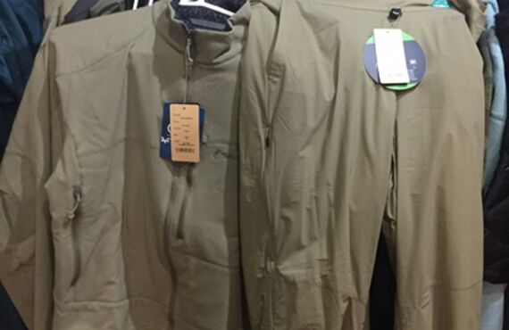 「ウェアの中にコレ！スノーボードに最適なセカンドレイヤーをどなたにもおすすめする理由」