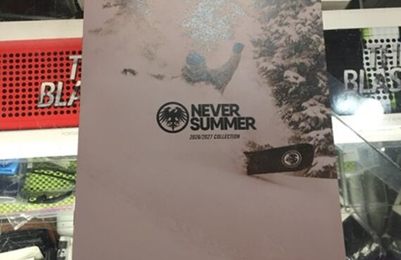 27 NEVERSUMMER登場｜トリプルキャンバーが生む極上カービング性能